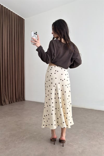 Puantiyeli Ekru Saten Midi Etek