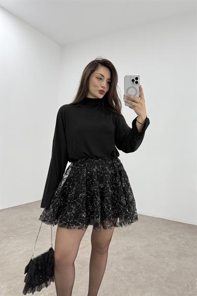 Pullu Çiçek Desenli Siyah Kloş Etek