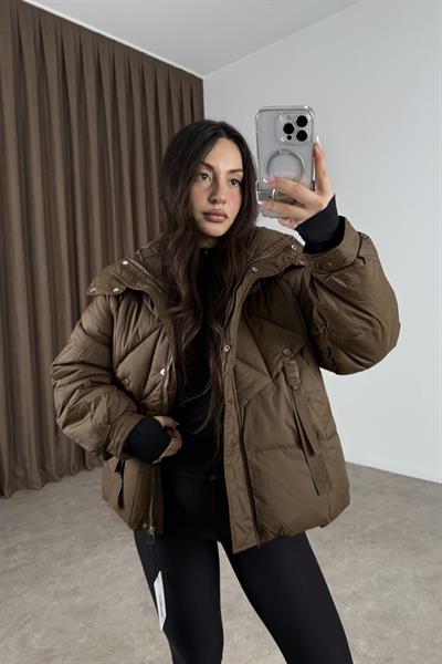 Robin Şişme Kapüşonlu Kahverengi Mont