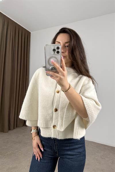 Robin Triko Ekru Panço 