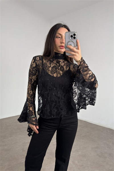 Romantik Kol Siyah Taşlı Dantel Bluz 