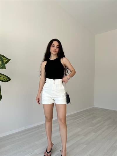 Şehir Boy Yüksek Belli Denim Şort