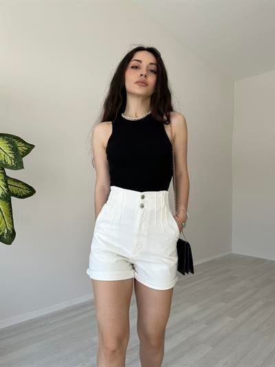 Şehir Boy Yüksek Belli Denim Şort