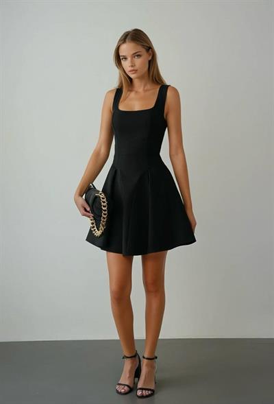 Shayla Kare Yaka Kloş Etekli Elbise Siyah