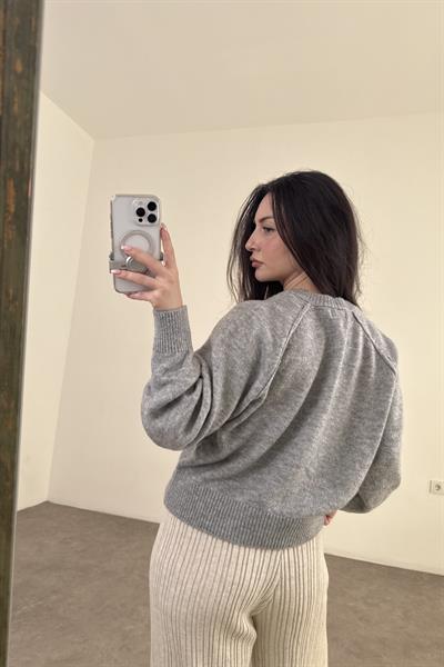 Svd Orijinal Düğmeli Gri Kazak