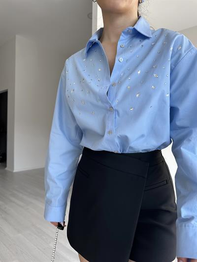 Taş Detaylı Mavi Poplin Gömlek