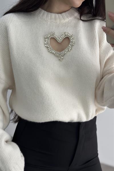 Taşlı Kalp Detaylı Krem Triko Kazak