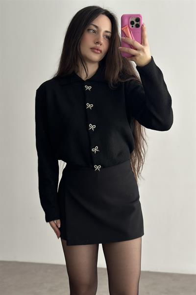 Taşlı Kurdele Düğmeli Soft Dokulu Siyah Hırka