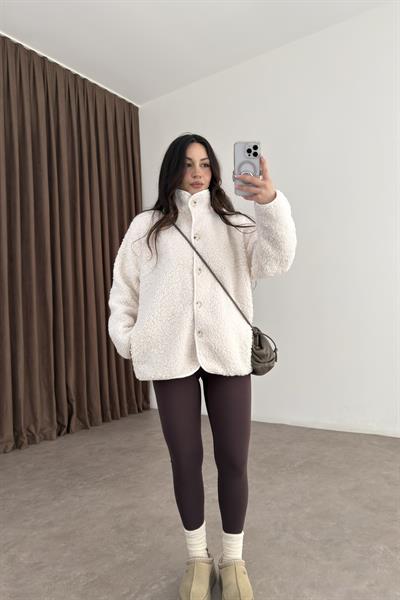 Teddy Düğmeli Ekru Ceket