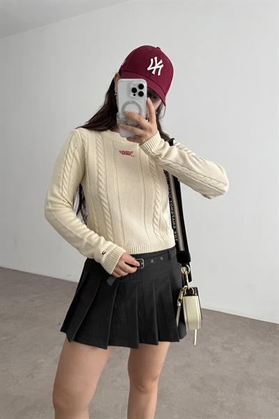 Tmy Nakışlı Örgü Desenli Ekru Kazak