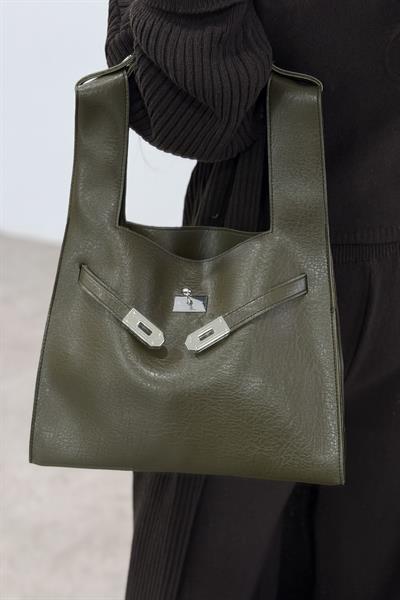 Tokalı Kemer Detaylı Yağ Yeşili Deri Çanta