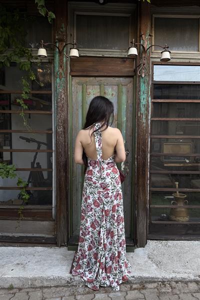 Tomris Gül Ekru Elbise 