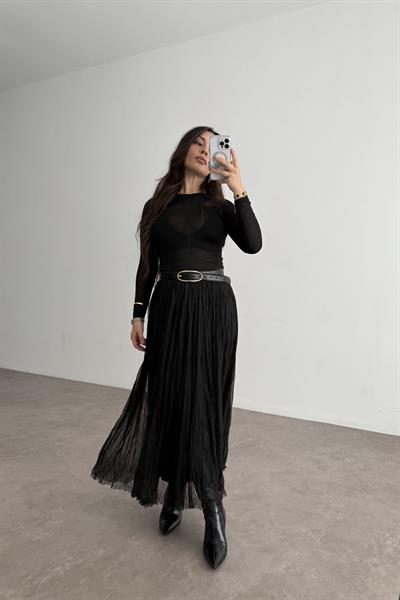 Tül Detaylı Siyah Saten Midi Etek 