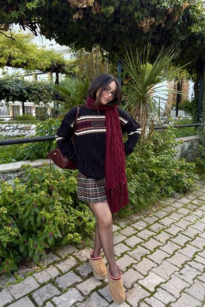 Urban Orj Çizgili Siyah Kazak