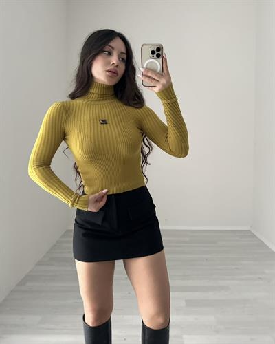 Urban Outfitters Yağ Yeşili Dik Yaka Bluz