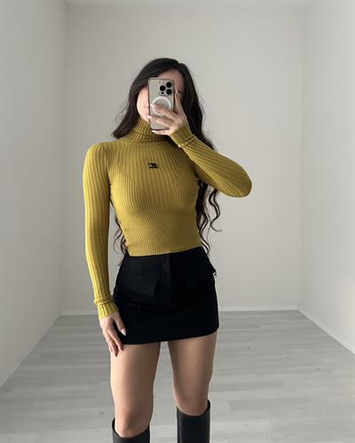 Urban Outfitters Yağ Yeşili Dik Yaka Bluz