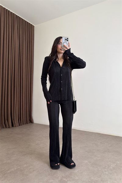 Vatkalı Piliseli Siyah Takım