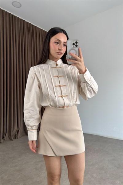 Verev Kesimli Tok Krep Bej Şort Etek