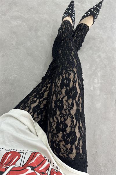 Vitta Siyah Dantel Pantolon