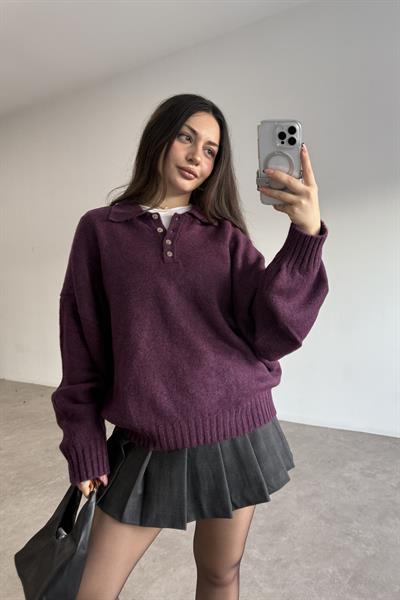 Yakalı Düğmeli Mürdüm Oversize Kazak