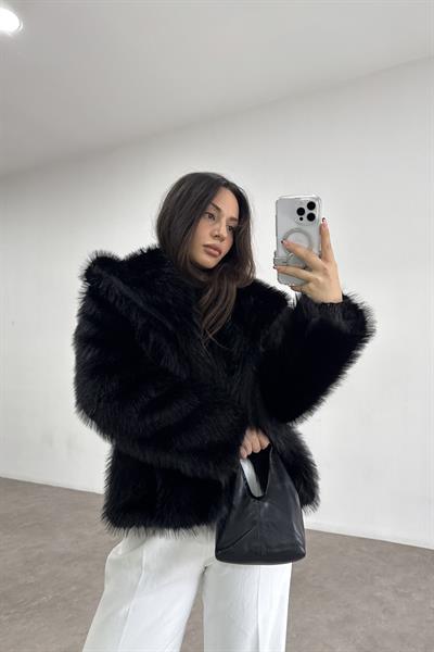 Yakalı Ekstra Dolgun Regular Siyah Kürk