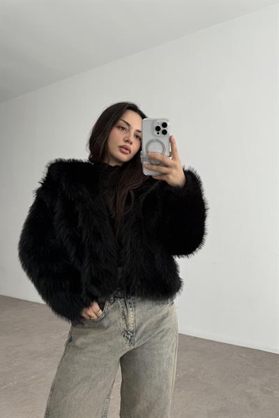 Yakalı Kruvaze Kürk Siyah