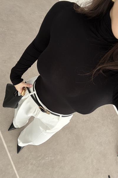 Yarı Transparan Basic Boğazlı Siyah Body