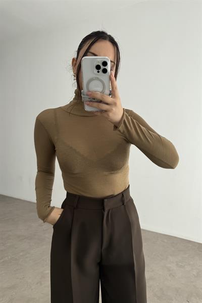 Yarı Transparan Pamuklu Boğazlı Toprak Body