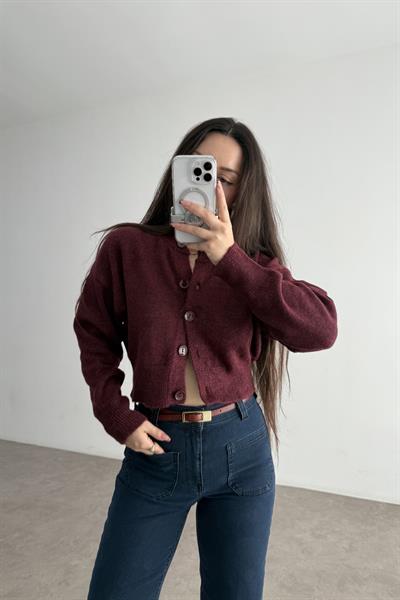 Yuvarlak Yaka Düğmeli Kısa Bordo Hırka 