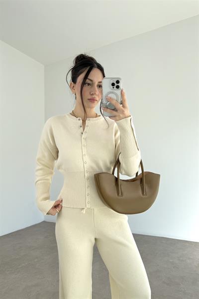 Zımbalı Bele Oturan Ekru Takım