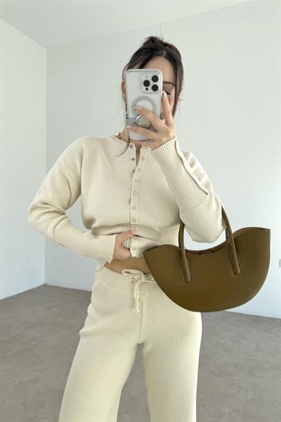 Zımbalı Bele Oturan Ekru Takım