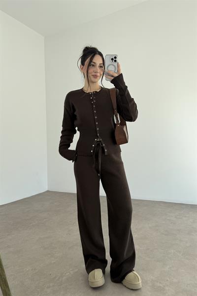 Zımbalı Bele Oturan Kahve Takım