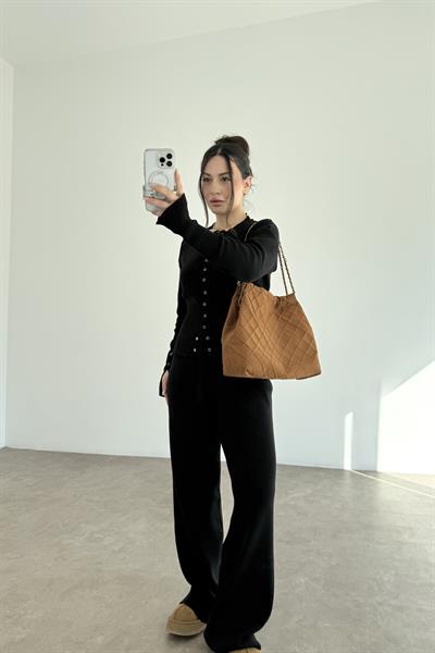 Zımbalı Bele Oturan Siyah Takım