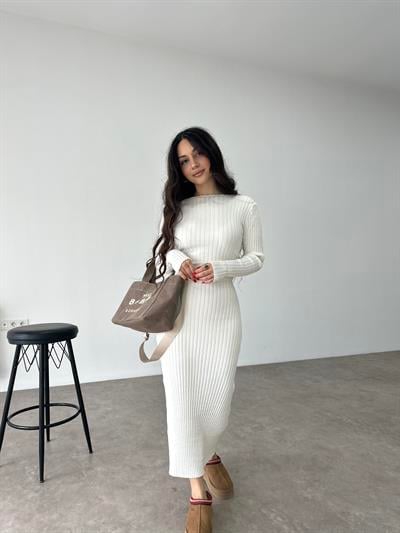 ZR Model Bağlama Detaylı Triko Beyaz Elbise