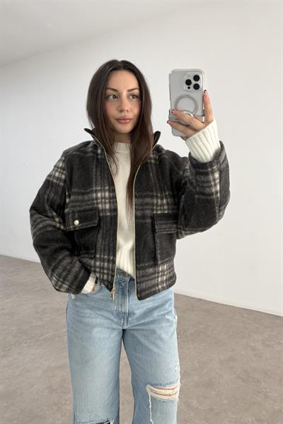 Zr. Kaşe Ekose Siyah Ceket  