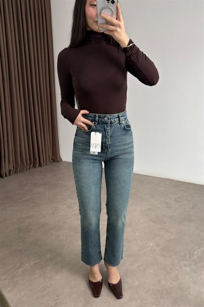 ZR Boyfit Jean Stone Jean