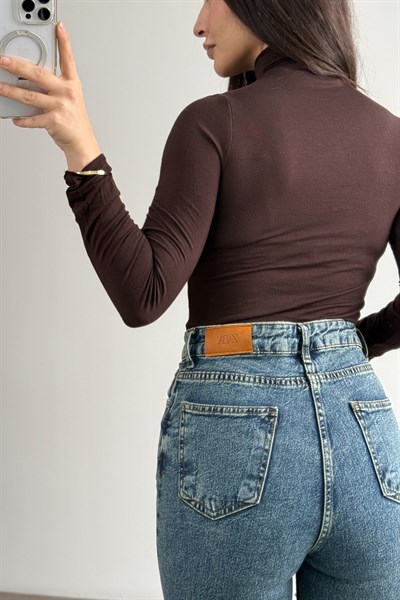 ZR Boyfit Jean Stone Jean