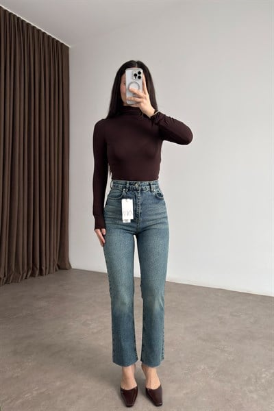 ZR Boyfit Jean Stone Jean