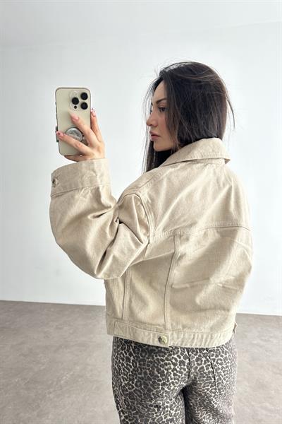 Zr Cep Detaylı Bej Denim Ceket
