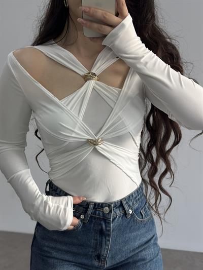 ZR Gold Tokalı Tasarım Beyaz Bluz