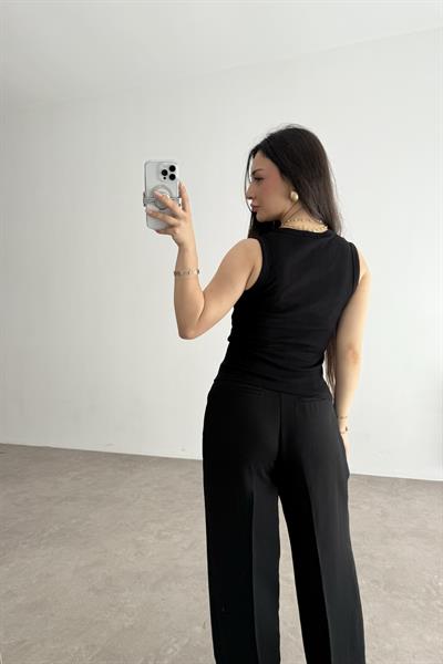 ZR V Yakalı Bluz Siyah