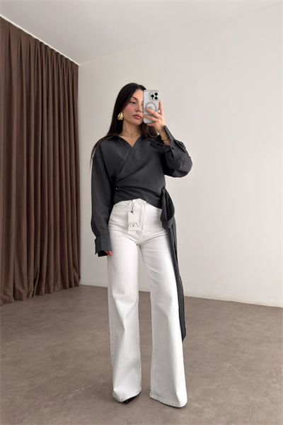 ZRA Dikişli Paça Straightleg Beyaz Jean 