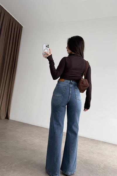 ZRA Dikişli Paça Straightleg OrtaMavi Jean 