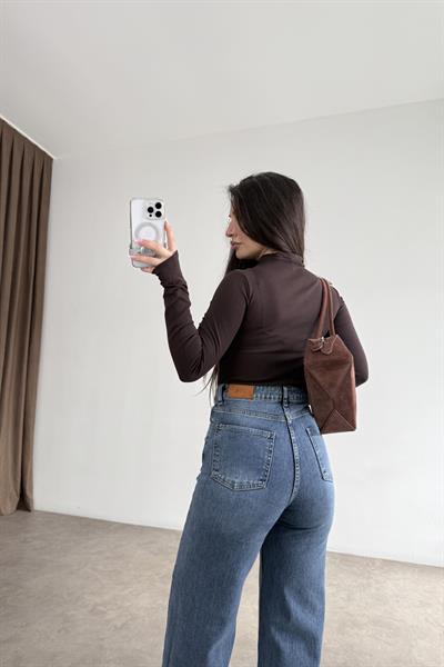 ZRA Dikişli Paça Straightleg OrtaMavi Jean 