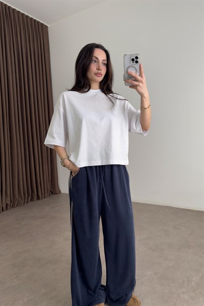 Zra Opak Bisiklet Yaka Kare Kesim Beyaz Tişört