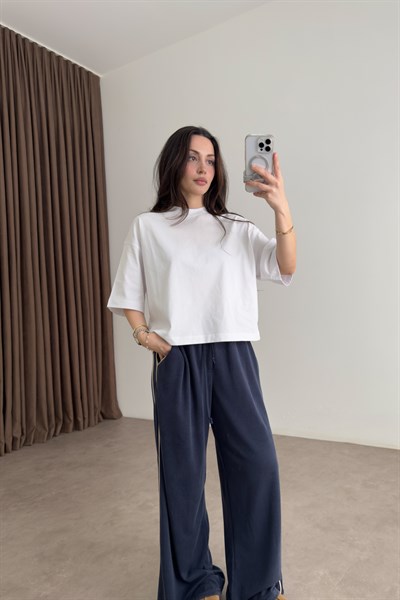 Zra Opak Bisiklet Yaka Kare Kesim Beyaz Tişört