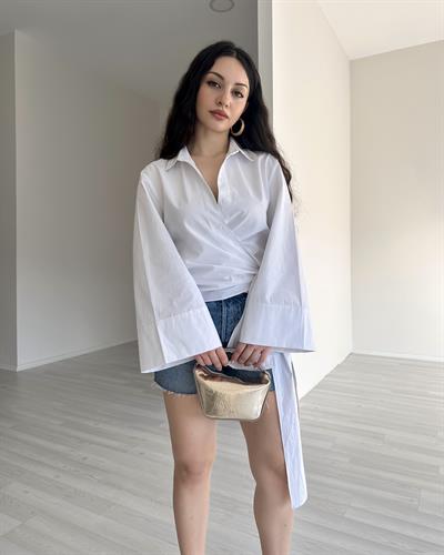 ZRA Orj. Bağlama Detaylı Gömlek