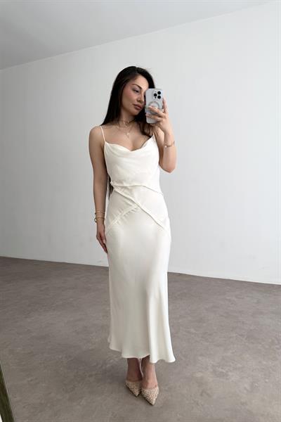 ZRA SATEN EKRU MİDİ ELBİSE