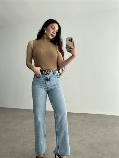 Zra Short Straigtleg Blue Jean