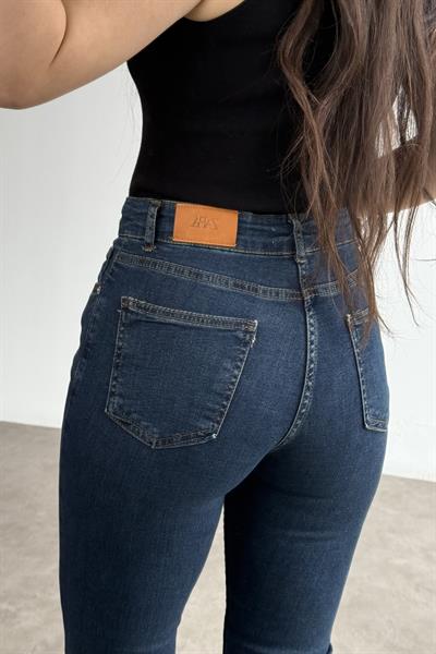 ZRA Toparlayıcı Flare Vintage Mavi Jean